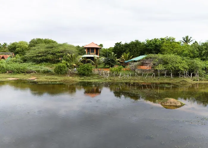 Bundala Flamingo Cotteges