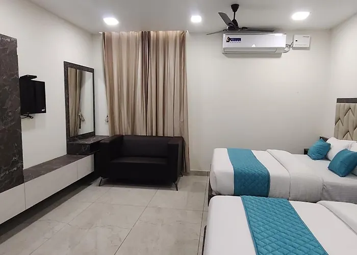 Balaji Residency Velankanni