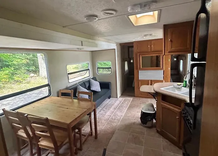 Lakefront Rv Cottage In Parry Sound #2