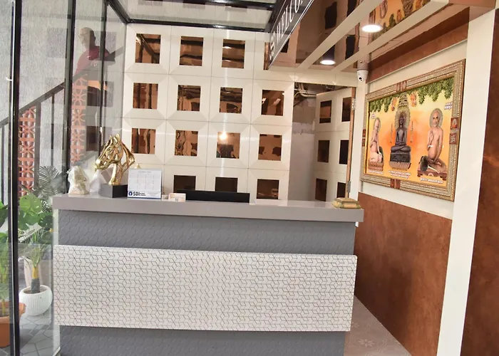 Hotel Soumya Sarovar