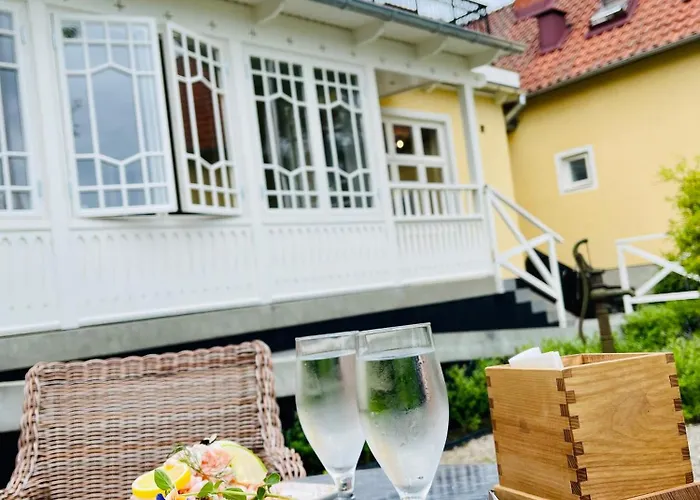 Kivikstrand Badhotell