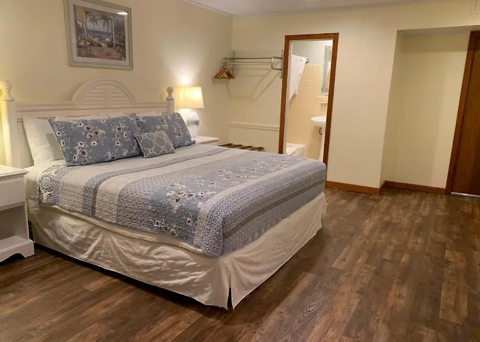 Cape Pines Motel
