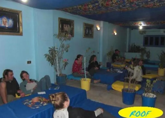 Oasis Hotel