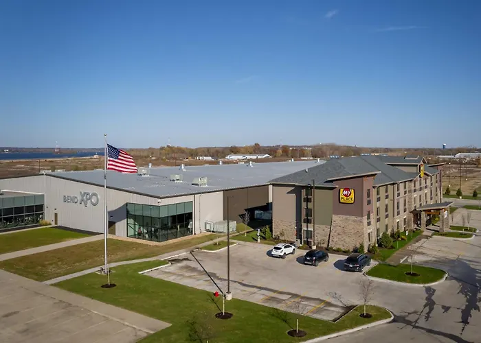 My Place Hotel-East Moline/Quad Cities, Il