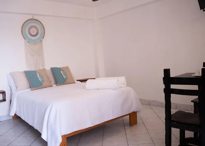 Hotel Brisas Del Mar