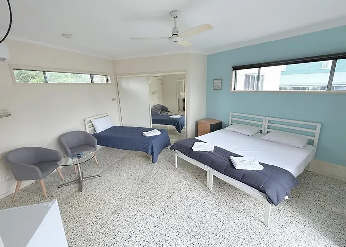 Emu Park Beach Motel