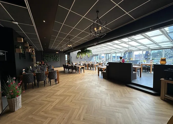 Ons Schatje Op 5-Sterren Vakantiepark De Schatberg