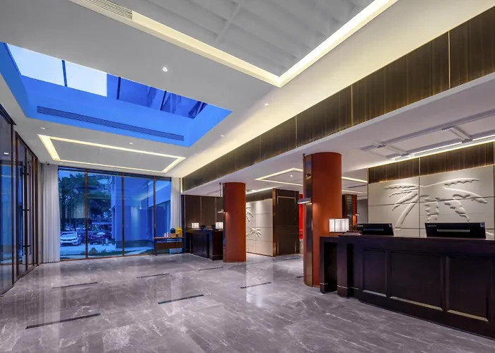 Maison New Century Hotel International Trade Haikou