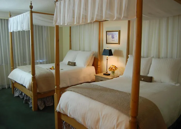 The Simsbury Inn