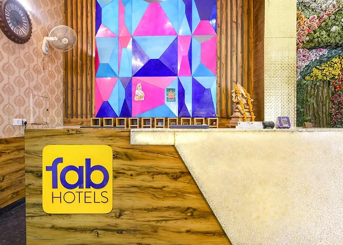 Fabhotel West View