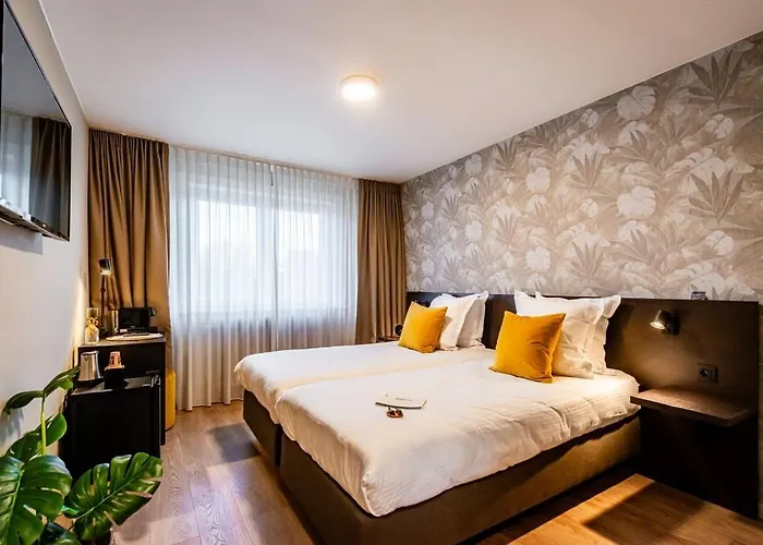 Bloomhotel