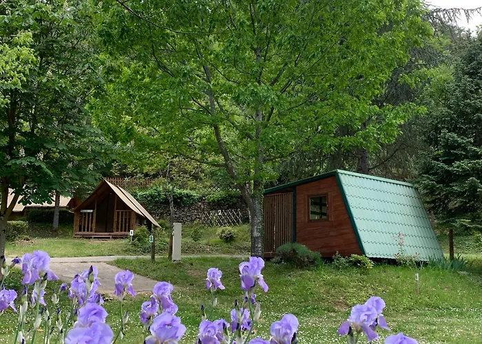 Camping Calme Et Nature Iserand