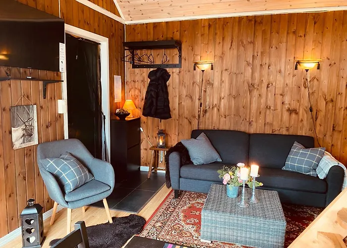 Fredelig Og Landlig Hytte
