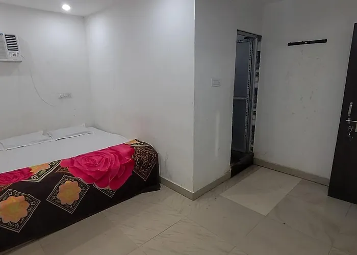 Hotel Janki Niwas - बाबा बैद्यनाथ मंदिर के निकट