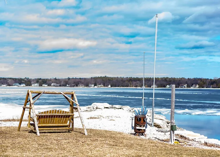 Beach Harbor Resort