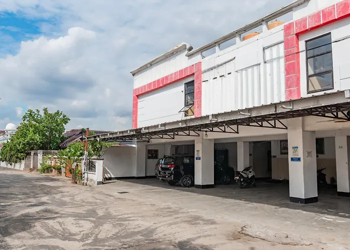 Hotel O Ilir Barar I Near Rumah Sakit Islam Siti Khadijah Formerly Maleo Hotel