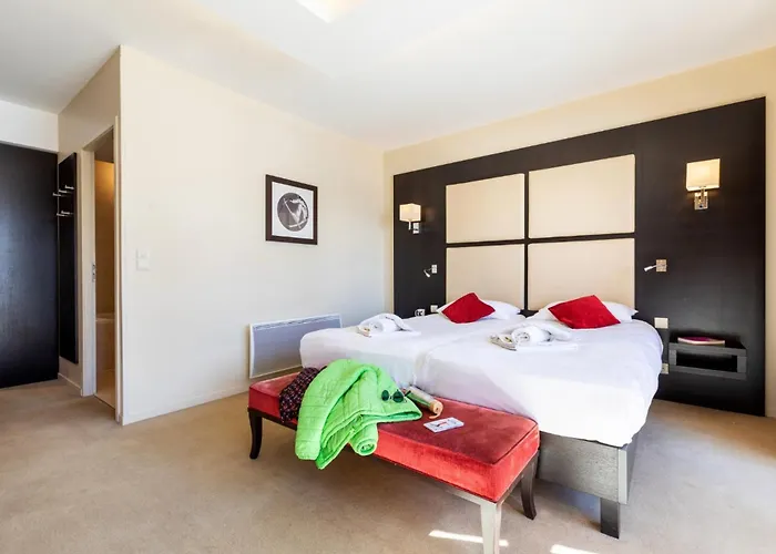 Hotel Club Mmv Les 2 Domaines