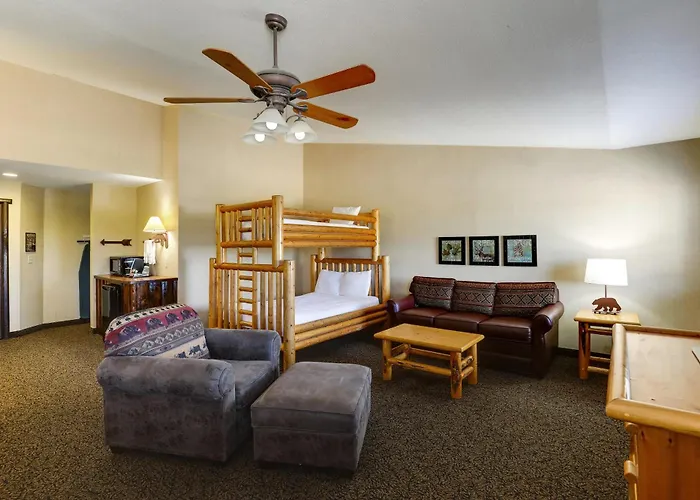 Stoney Creek Hotel St. Joseph