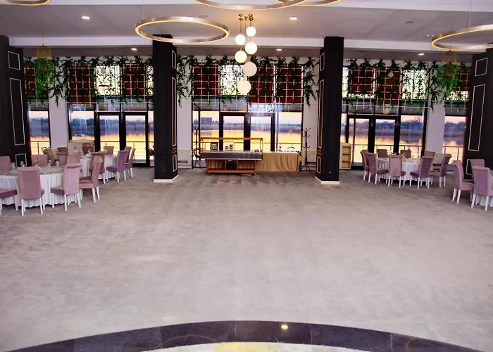 Hotel Evergreen