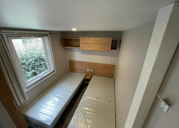 Mobil-Home Recent De 2025 A Camping Domaine L'Ile D'Or A Saint Raphael