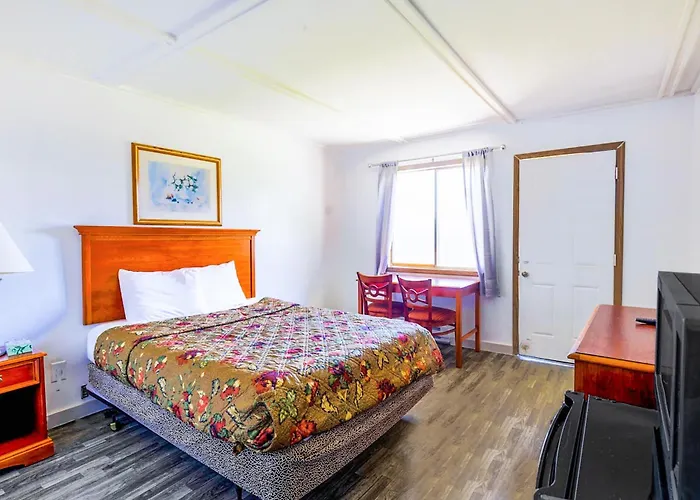 Country Hearth Inn & Suites By Oyo Sturgis