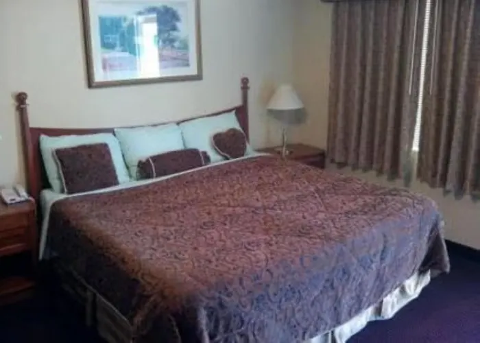 Western Inn