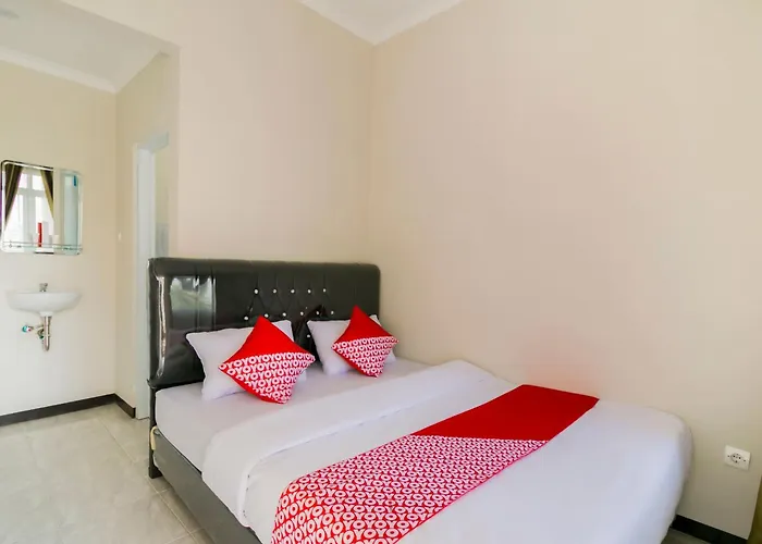 Hotel O Fakhira Residence