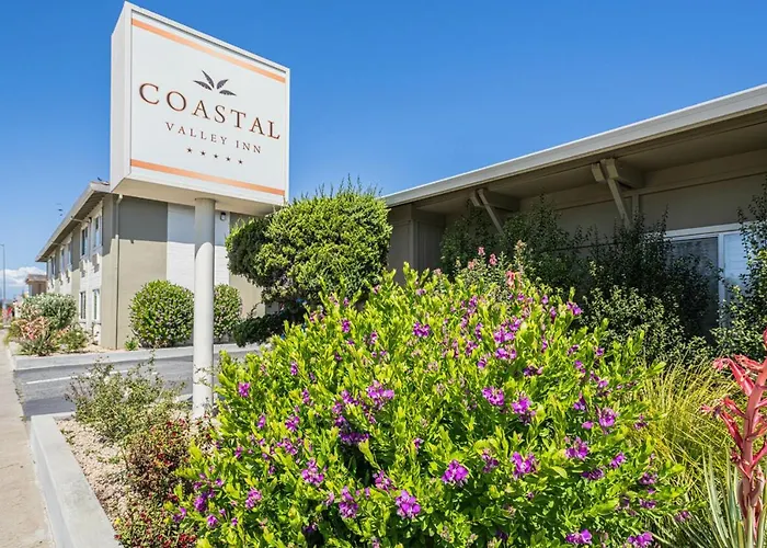Coastal Valley Inn