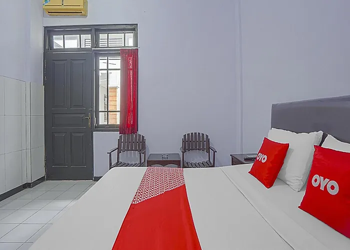 Oyo Life 90589 Palem Garden Hotel