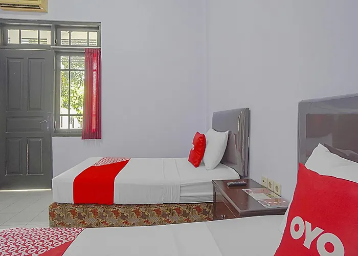 Oyo Life 90589 Palem Garden Hotel