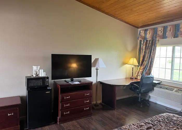 Town & Country Motel