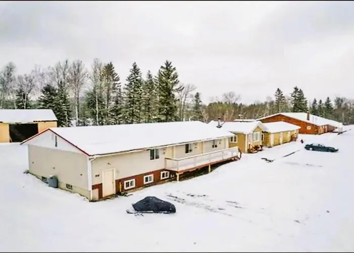 Love Hotels St John River By Oyo At Fort Kent Me