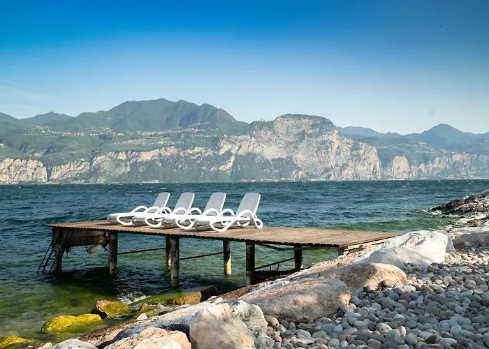 Villa Josefine Lake Front Beach And Pool (Adults Only)