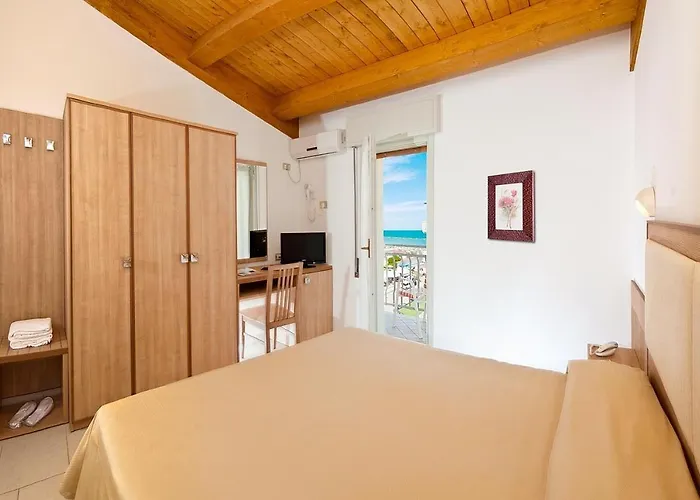 Hotel Saint Tropez Spa & Restaurant