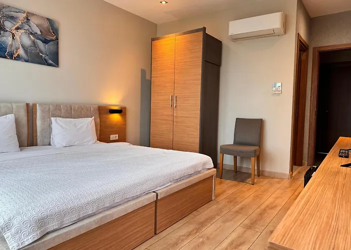 Innport Hotel