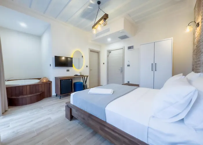 Cunda Nisa Otel