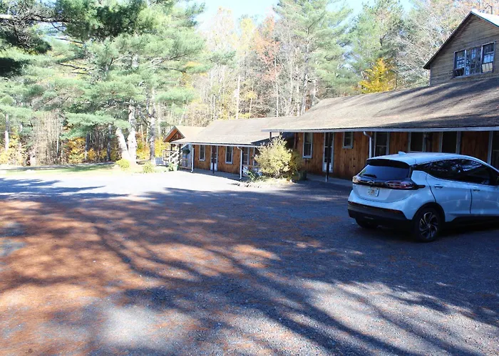 Blueberry Hill Motel