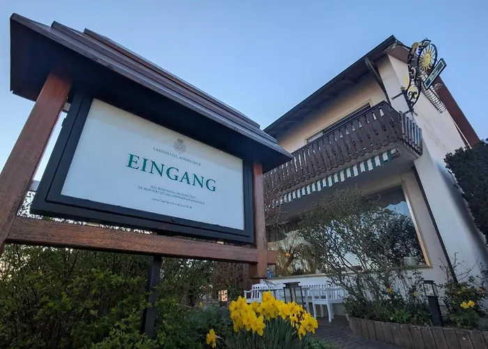 Landhotel Sonneneck - Breuna im Naturpark