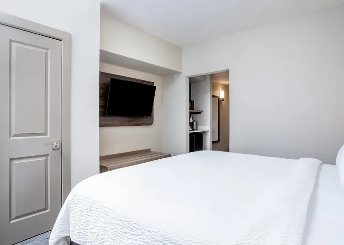Holiday Inn Express & Suites Ormond Beach - North Daytona By Ihg