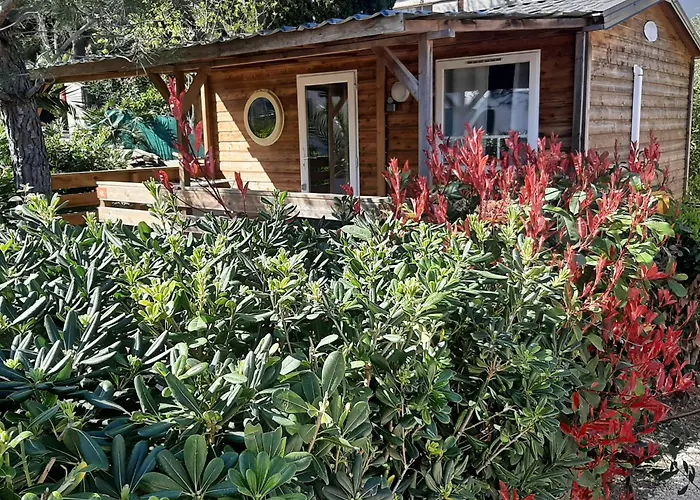 Eco-Lodge Lou Pantai