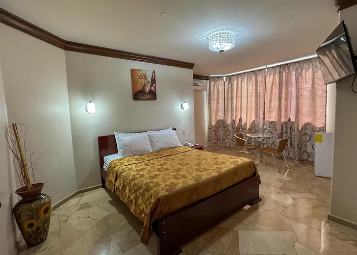 Hotel Bucaneiro