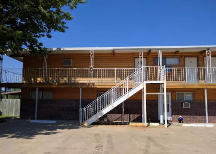 Love Hotels Western Holiday By Oyo At Harlan Lake Ne
