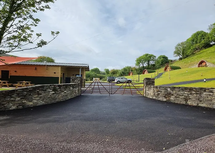 Goats Path Farm And Pod Park