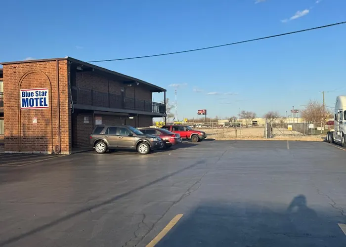 Blue Star Motel