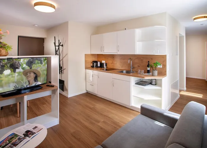 Landhotel Lutz UG