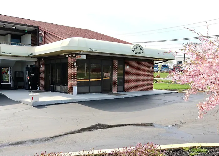 Elkton Lodge