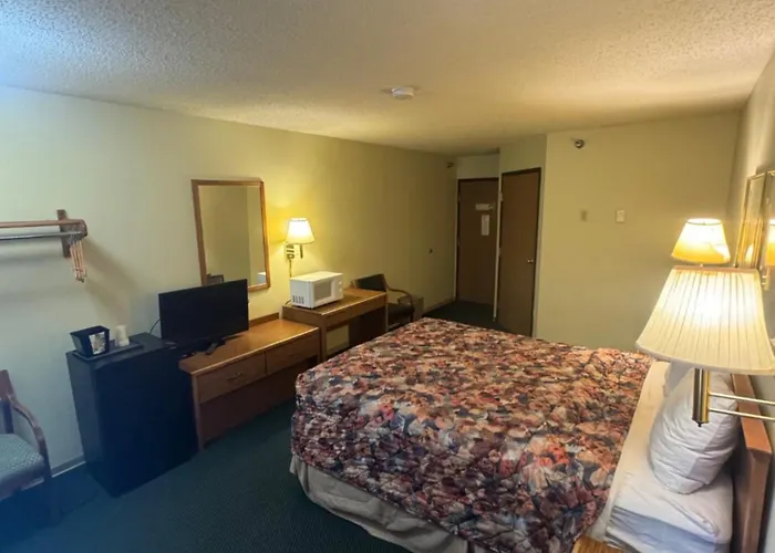 Smart Choice Inn