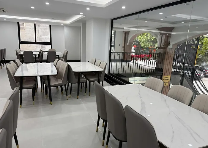 Bao Ngoc Diamond Hotel 2