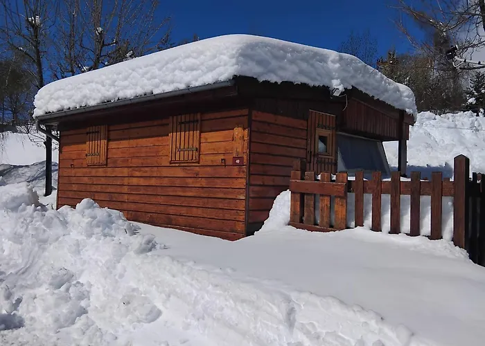 Caravane 4 Personnes Au Camping D'Aussois