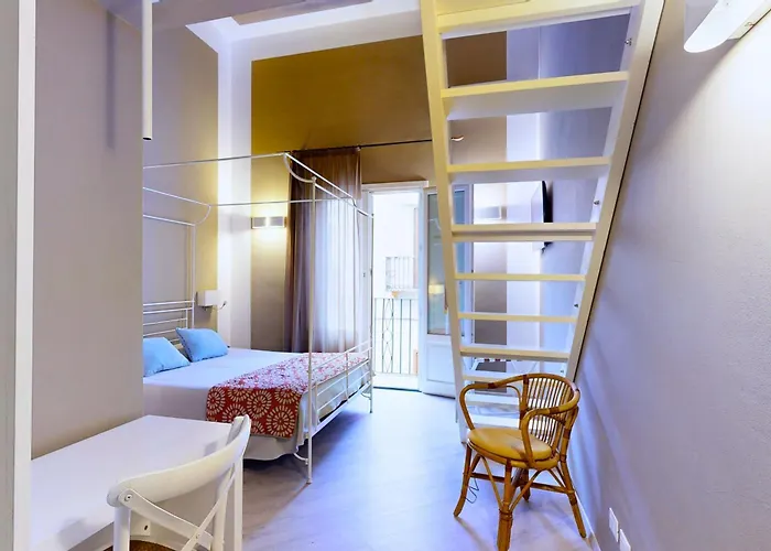 Aegusa Hotel